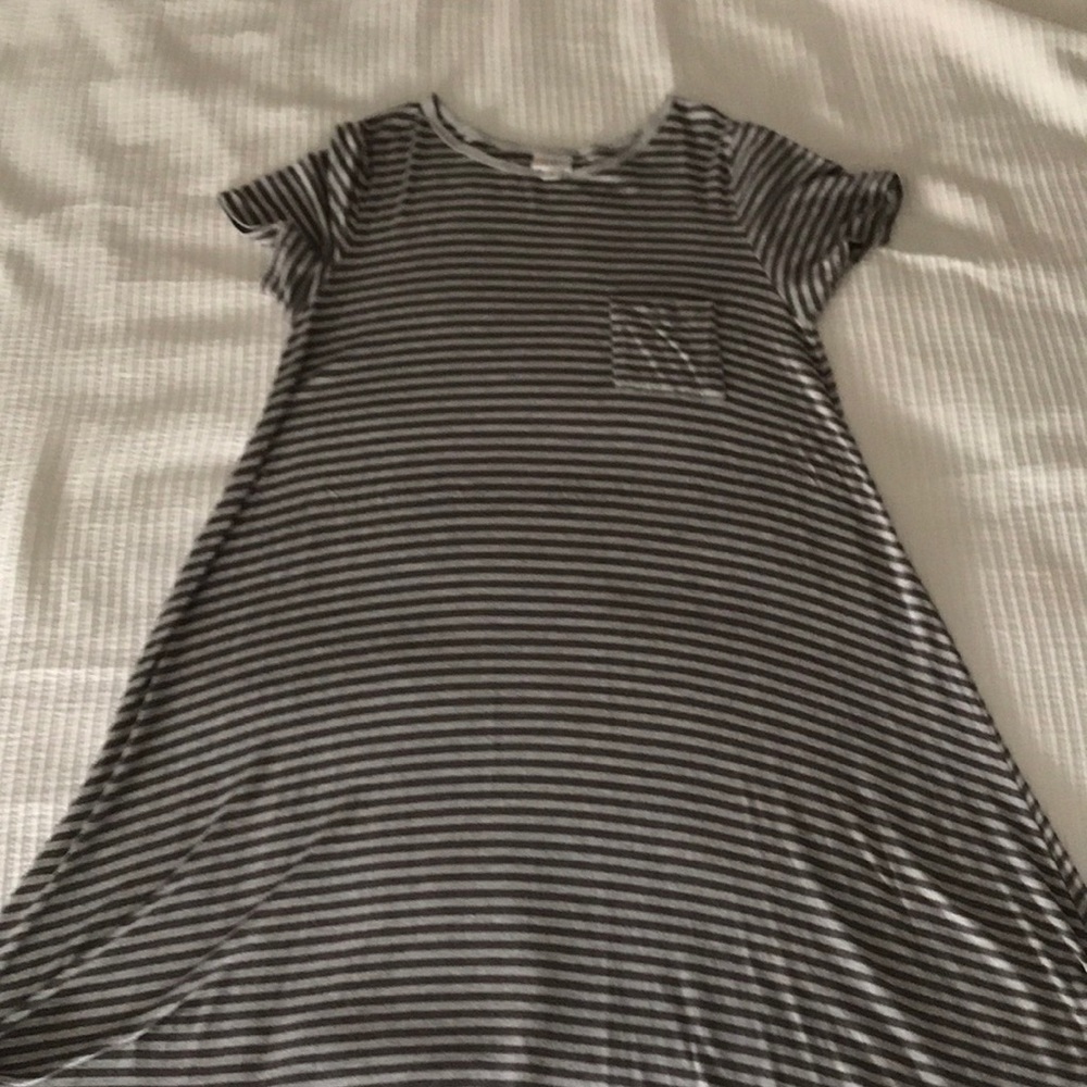 Lularoe Carly Size M